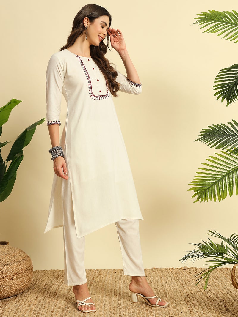 VISHVA CREATION Off-White Kurta Set with Vibrant Printed Dupatta for Women - Image 3